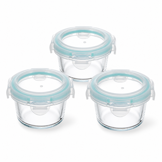 Pack de 3 recipientes herméticos redondos de vidrio de 130 ml sobre fondo blanco