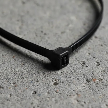 Amarra Plástica, Precintos Nylon 3.6mm X 200mm, 70 Und Negro Negro