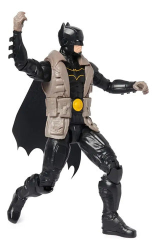 Figura De Accion Dc Comics Batman 30cm Gris-marrón