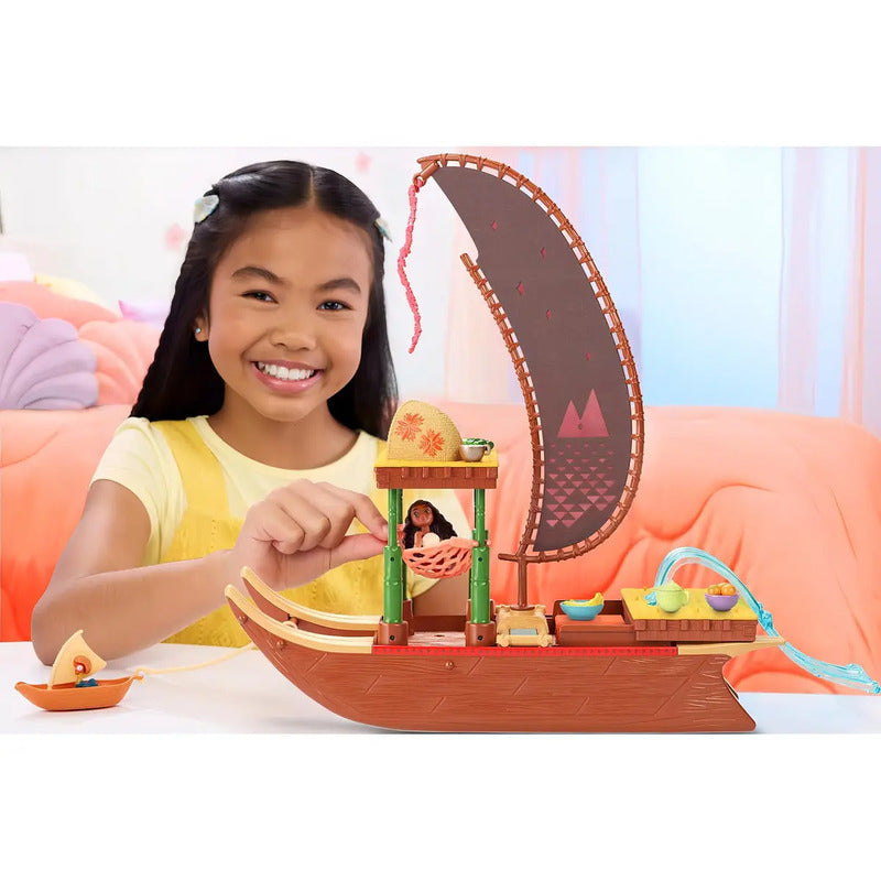 Canoa De Aventura Moana Mattel 60 Cm Con Muñeca Y Marrón