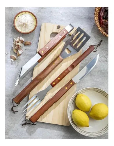 Kit De Herramientas Para Asado 4 Piezas Con Tabla