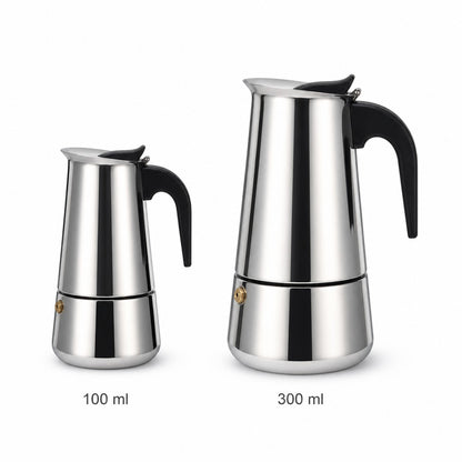 Dos cafeteras italianas Import Famys de acero inoxidable con mango negro, tamaños de 100 ml y 300 ml sobre fondo blanco.