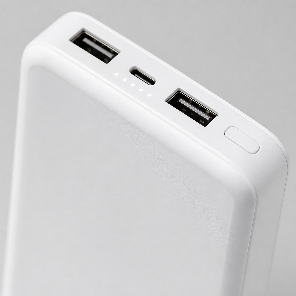 Detalle de puertos e indicadores del power bank