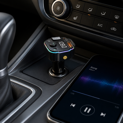 Transmisor Bluetooth instalado en consola del automóvil